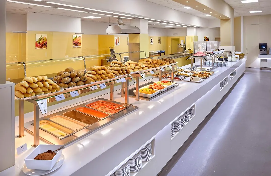 Congress & Wellness Hotel Olsanka-1